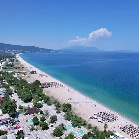 M * Ασπροβάλτα